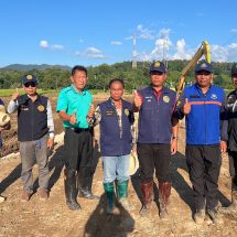 กองบัญชาการกองทัพไทย (หน่วยบัญชาการทหารพัฒนา) โดย พันเอก กฤศ ศิริพงศ์ ผู้บังคับหน่วยพัฒนาการเคลื่อนที่ 32 สำนักงานพัฒนาภาค 3